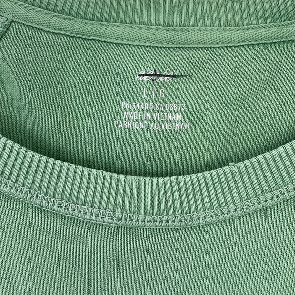 🆕aerie OVERSIZED DISTRESSED VINTAGE CREW GRAPHIC SWEATSHIRT - Picture 6 of 7